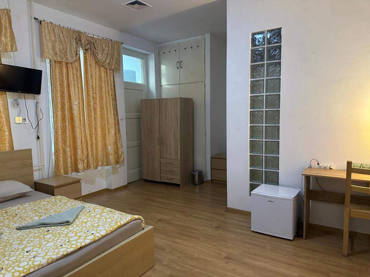 Kecskemeti Rooms Budapeste Exterior foto