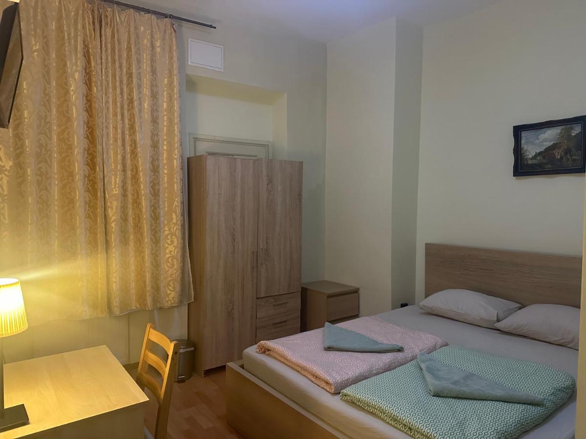 Kecskemeti Rooms Budapeste Exterior foto