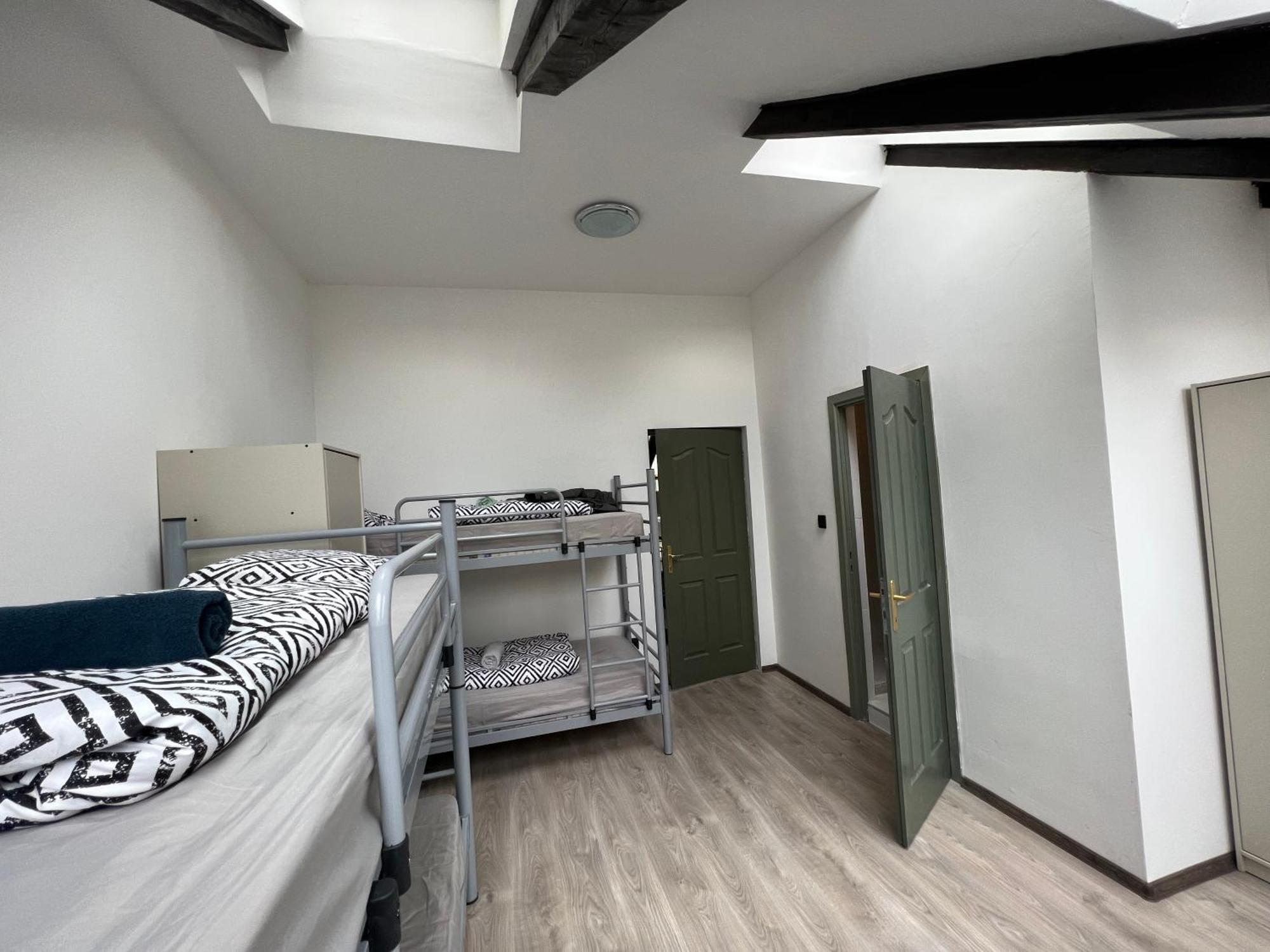 Kecskemeti Rooms Budapeste Exterior foto